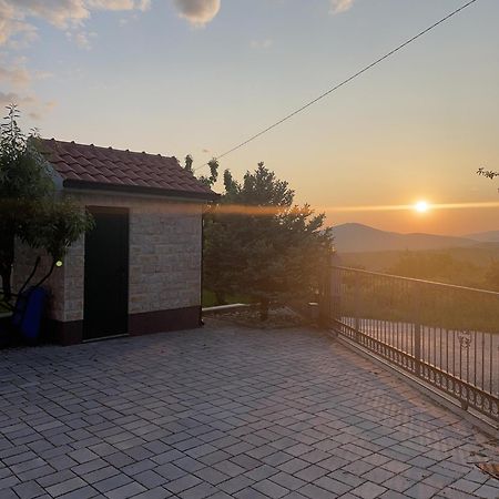 Villa Duje Trilj Bagian luar foto