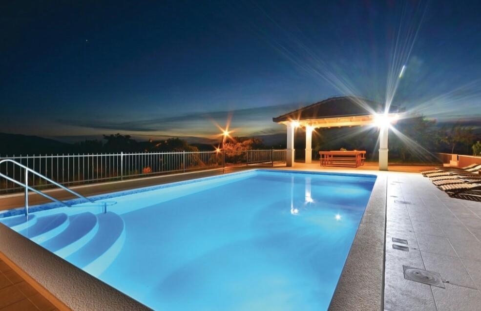 Villa Duje Trilj Bagian luar foto