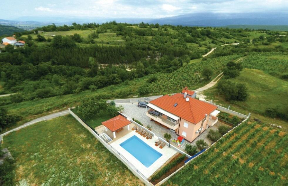 Villa Duje Trilj Bagian luar foto