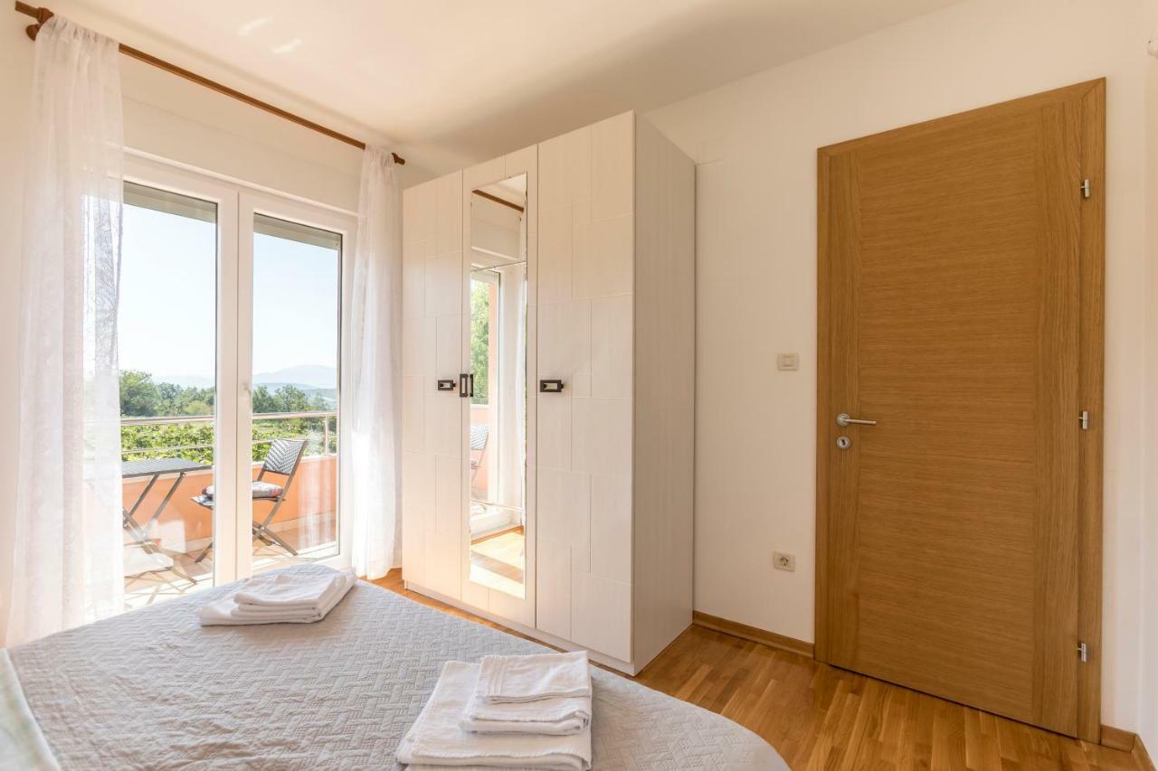 Villa Duje Trilj Bagian luar foto